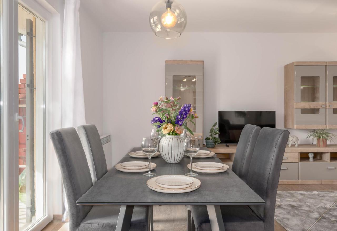 Newly Renovated Holiday Apartment Sirius Poreč Exterior foto